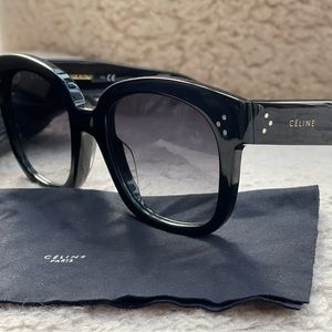 AUTHENTIC CÉLINE OVERSIZED SUNGLASSES IN ACETATE BLACK